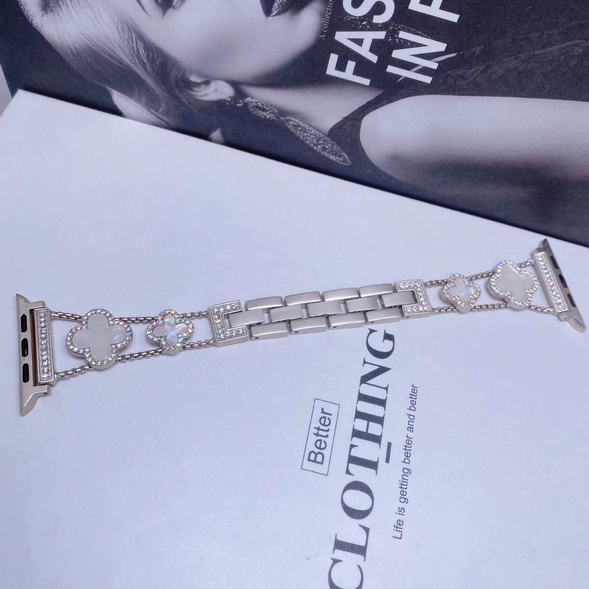 Starlight Four-Leaf Clover band for Apple Watch image 7