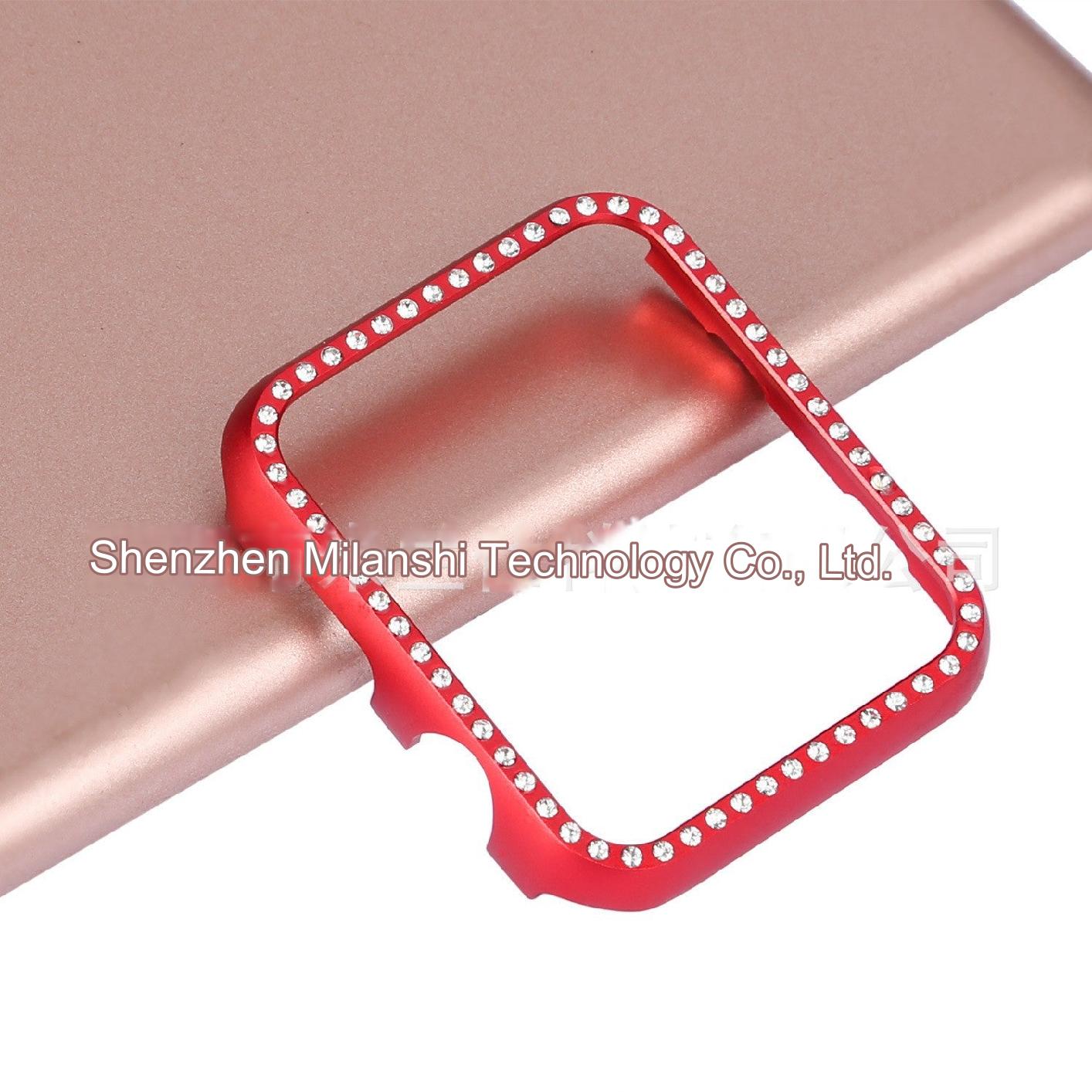 Aluminium case in silver for Apple Watch SE