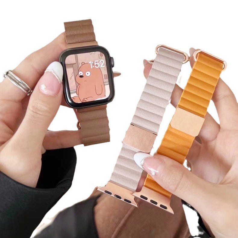 Elegant white leather strap for Apple Watch Ultra 2
