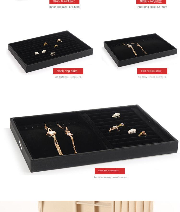 Stylishly organised jewellery in the tray