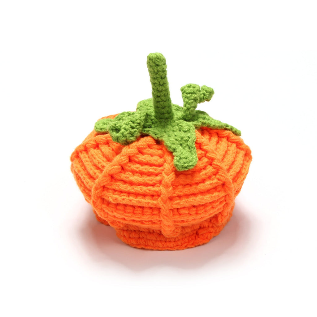 Kids Pumpkin Knit Hat close-up of yarn