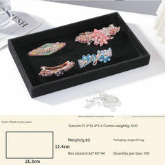 Compact velvet jewelry organizer for accessories