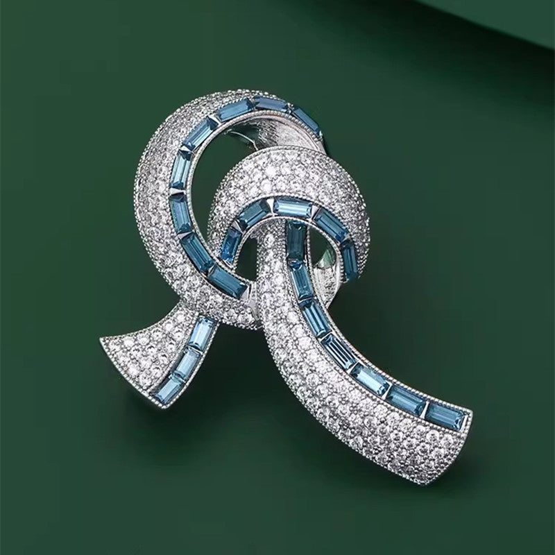 Fashionable Brooch for Formal Events - Image 10