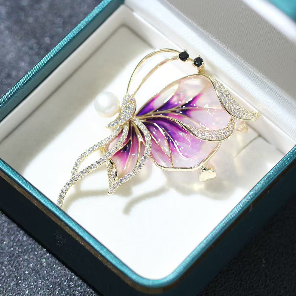 Elegant Butterfly Brooch Image 2 - Versatile Accessory