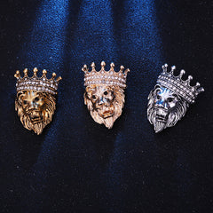 Rich antique silver lion brooch for men