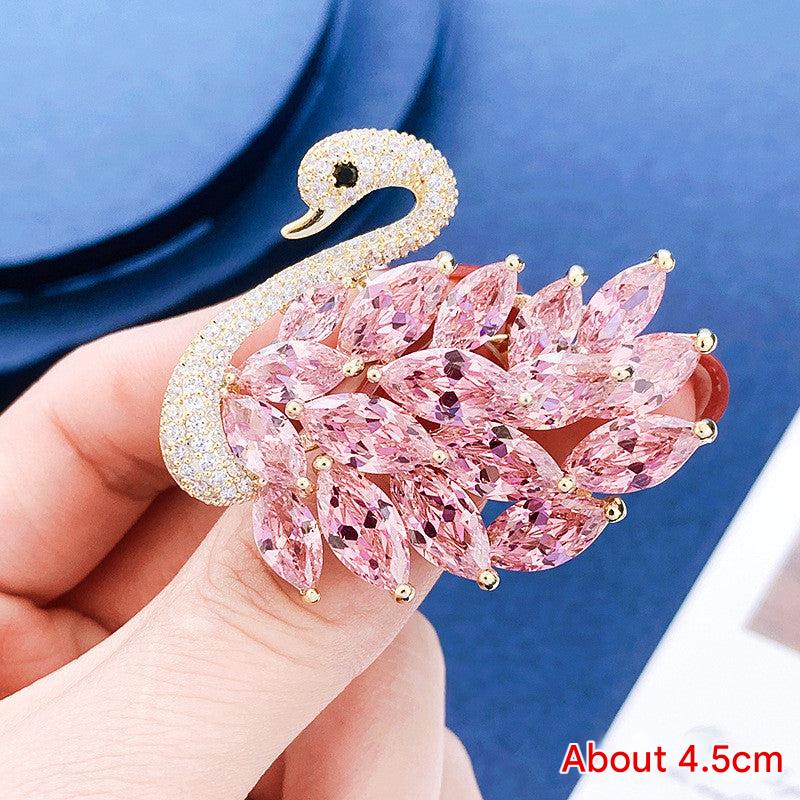 Elegant Packaging of Brooch Gift