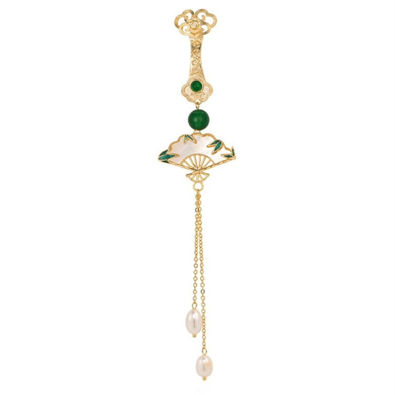 pearl accented vintage brooch display