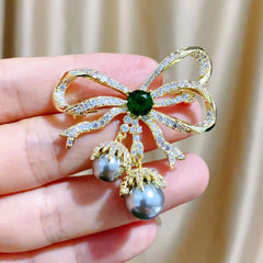 Stunning Brooch for Jackets and Dresses – Image 9