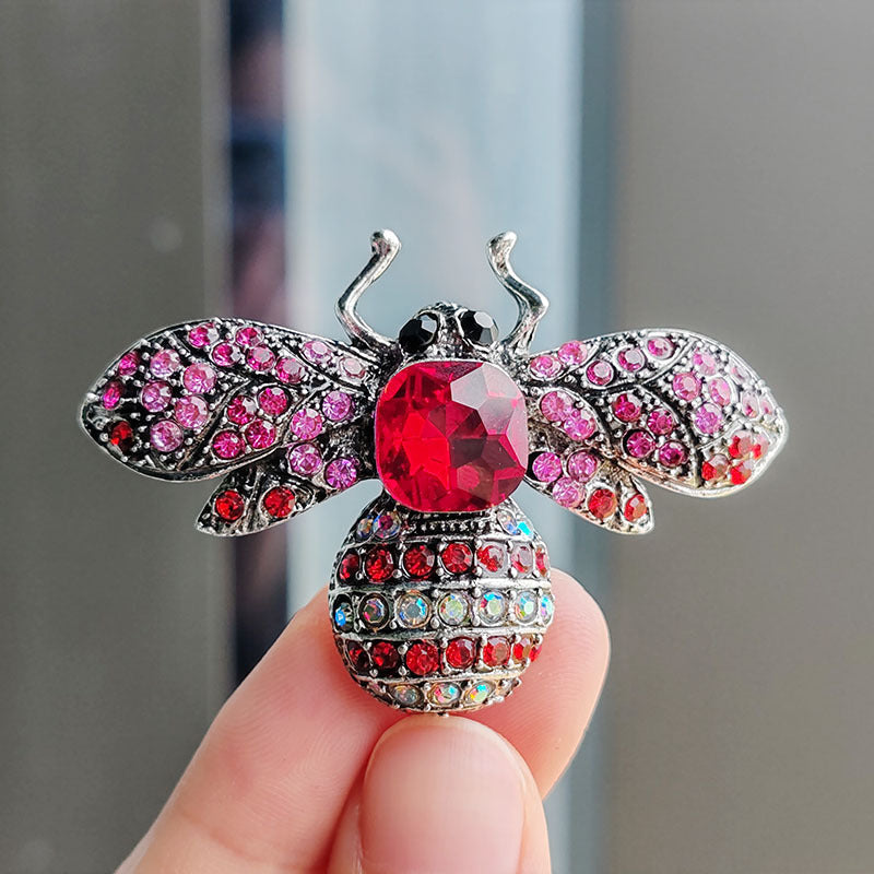 Fashionable woman showcasing the bee brooch
