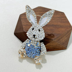 adorable rabbit rhinestone brooch close-up