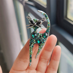 Multicolour decorative cat brooch display