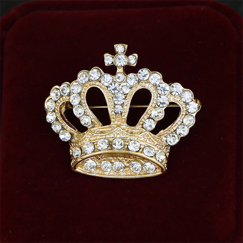 Elegant Vintage Floral Brooch Pin image 1