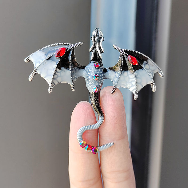 fashionable brooch for casual wear
