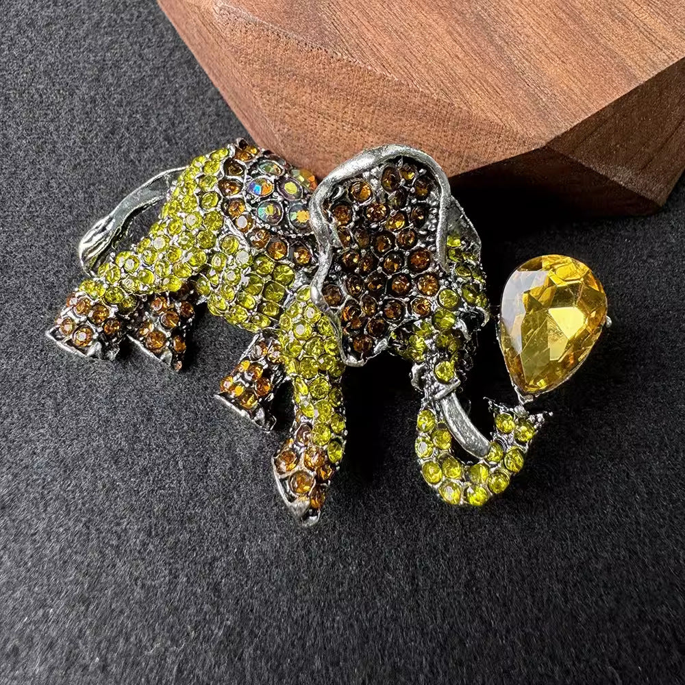 Versatile Brooch for Men and Women - Image 8