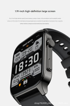 P99 Smartwatch displaying heart rate monitoring