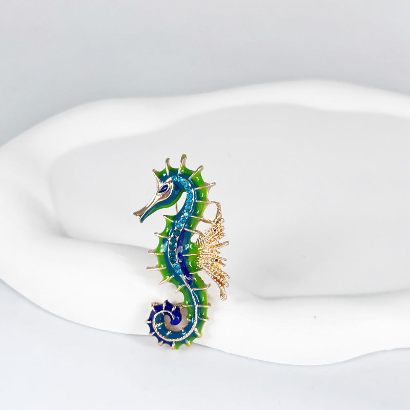 unique vintage brooch display image 7