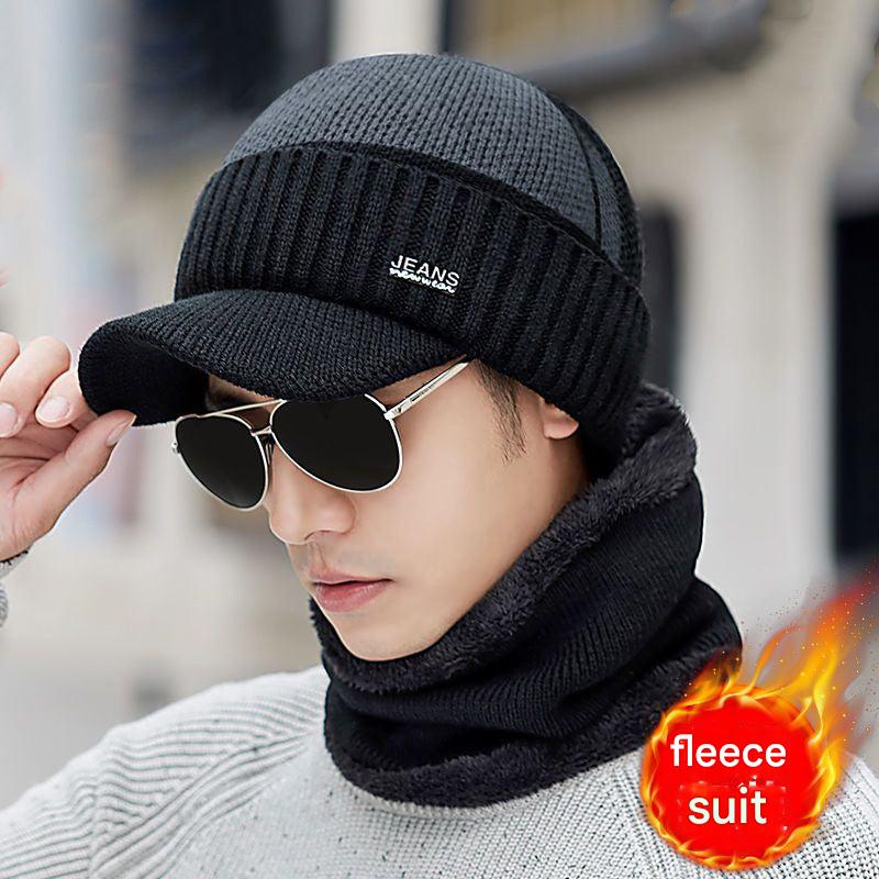 Warm acrylic hat and scarf for cycling enthusiasts