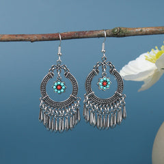 Close-up of tassel earrings for women image 2