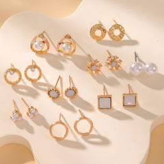 Stunning Pearl Earrings Set Image 5