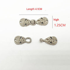 Versatile metal clasps for DIY costumes