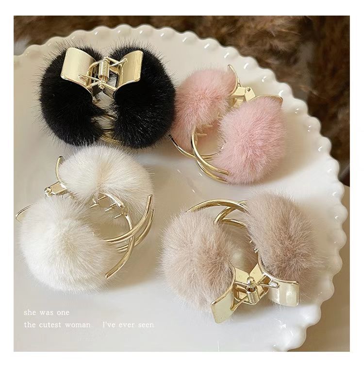Trendy Hair Claw for High Ponytails